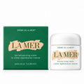 La Mer moisturizing cream jar and packaging on a white background