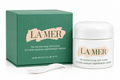 La Mer moisturizing soft cream jar and packaging on a white background